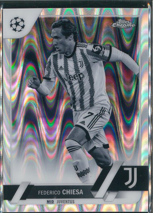 2023 Topps Chrome #83 Federico Chiesa Black/White Raywave